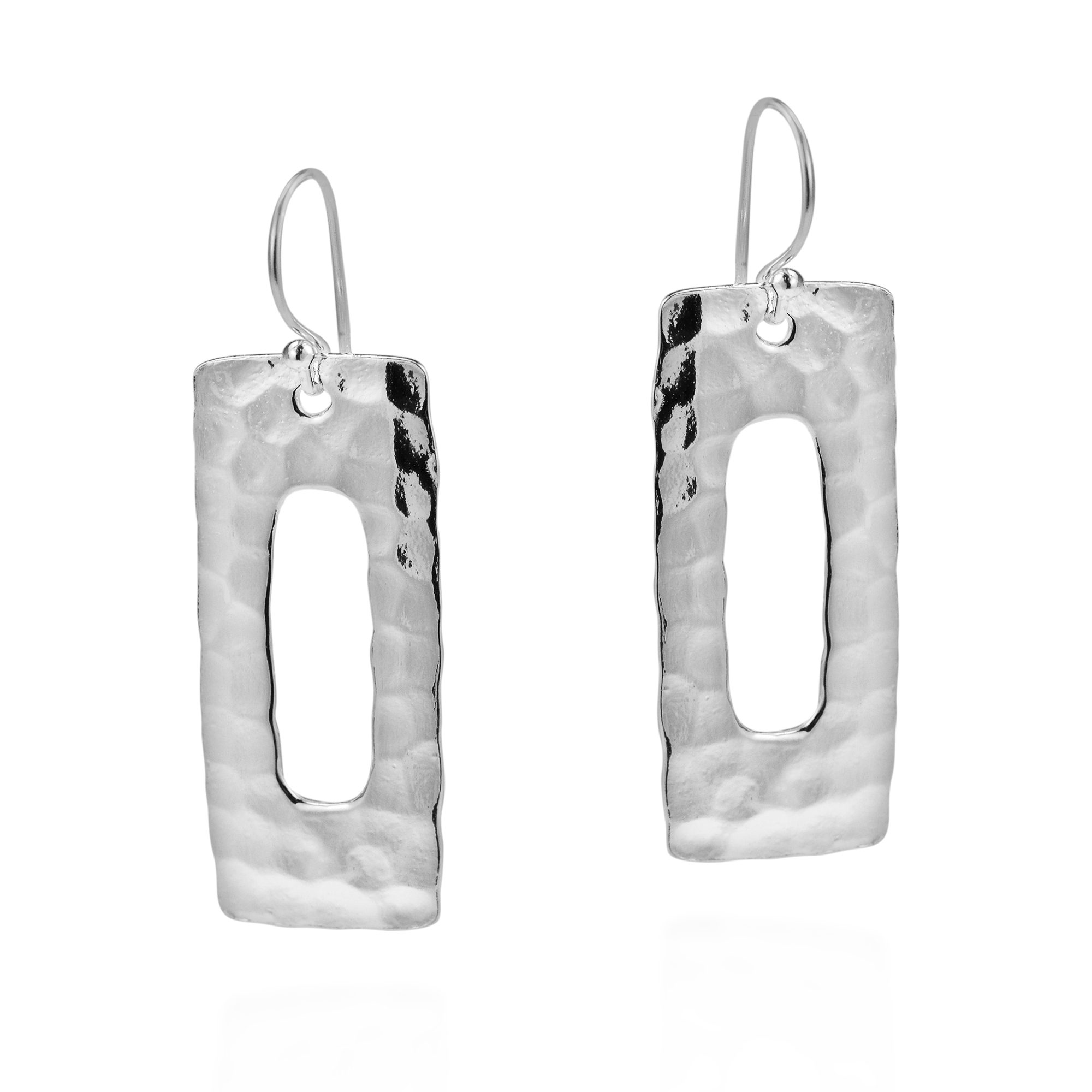 Trendy Rectangle Hammered Tribal Sterling Silver Earrings Aeravida Crafted With Sterling Silver By Kung From Thailand These Earring Gives Your Outfit A Unique Look